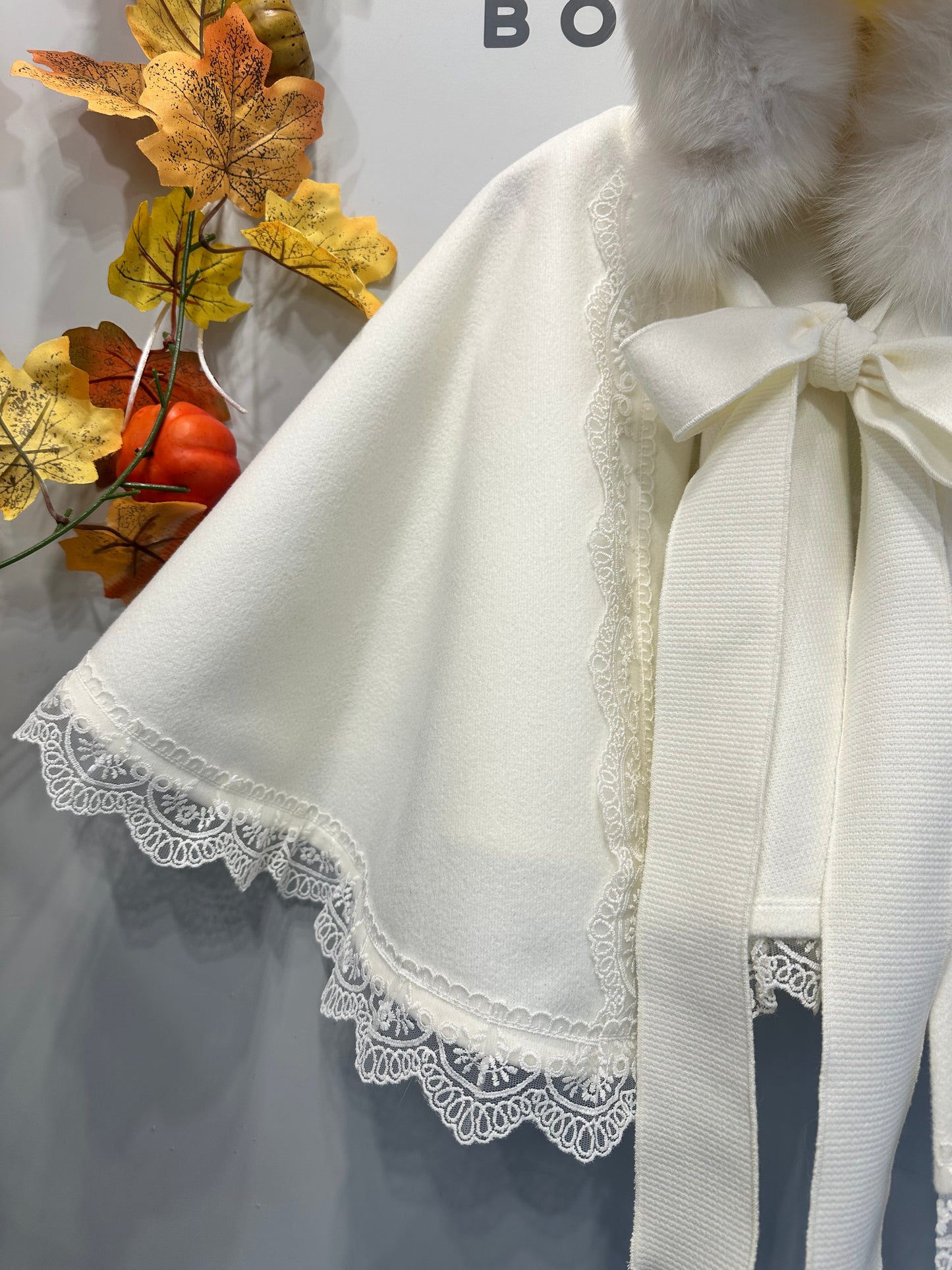 MANTELLA ELEGANTE ANDREA