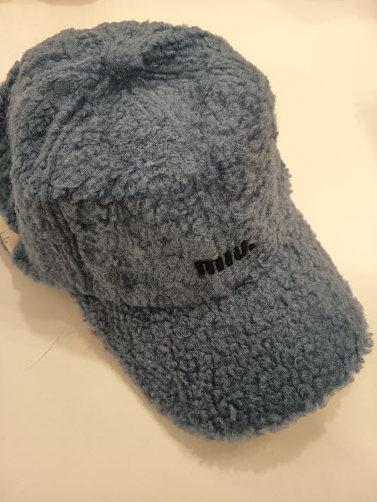 CAPPELLINO CON VISIERA