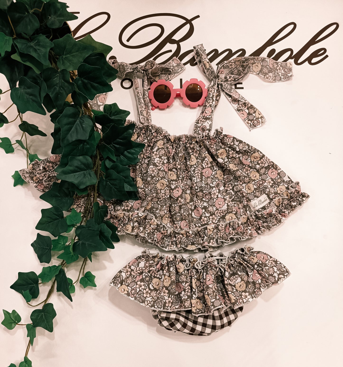 Set amalia